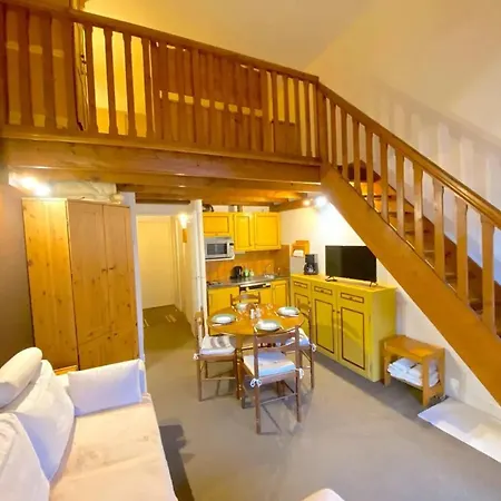 Chaleureux A 80 M² Balcon *