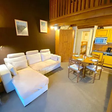 Chaleureux A 80 M² Balcon *